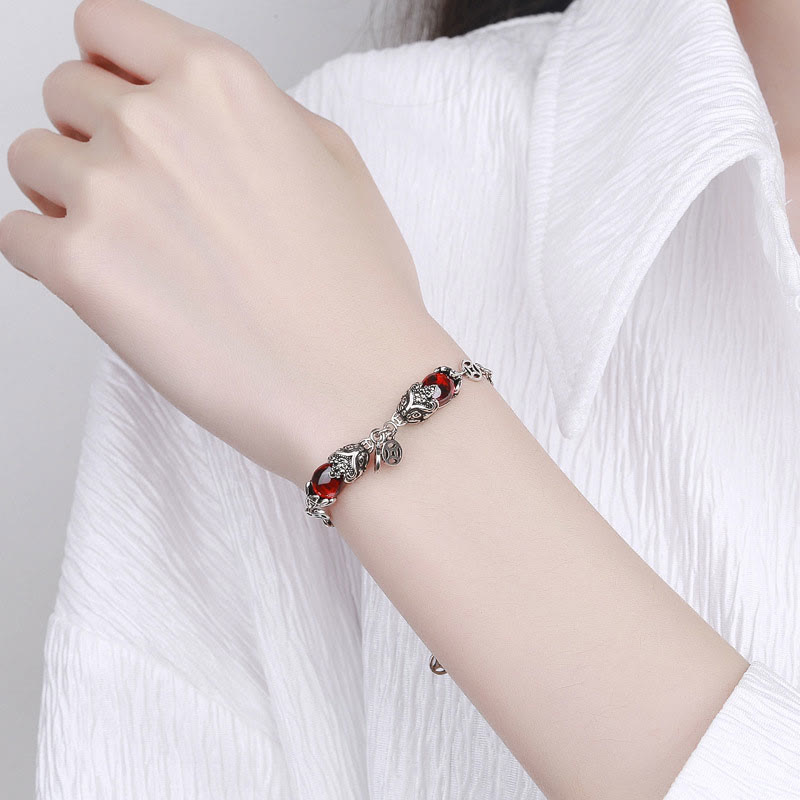 Bracelet de protection en grenat avec chaîne double en cuivre PiXiu