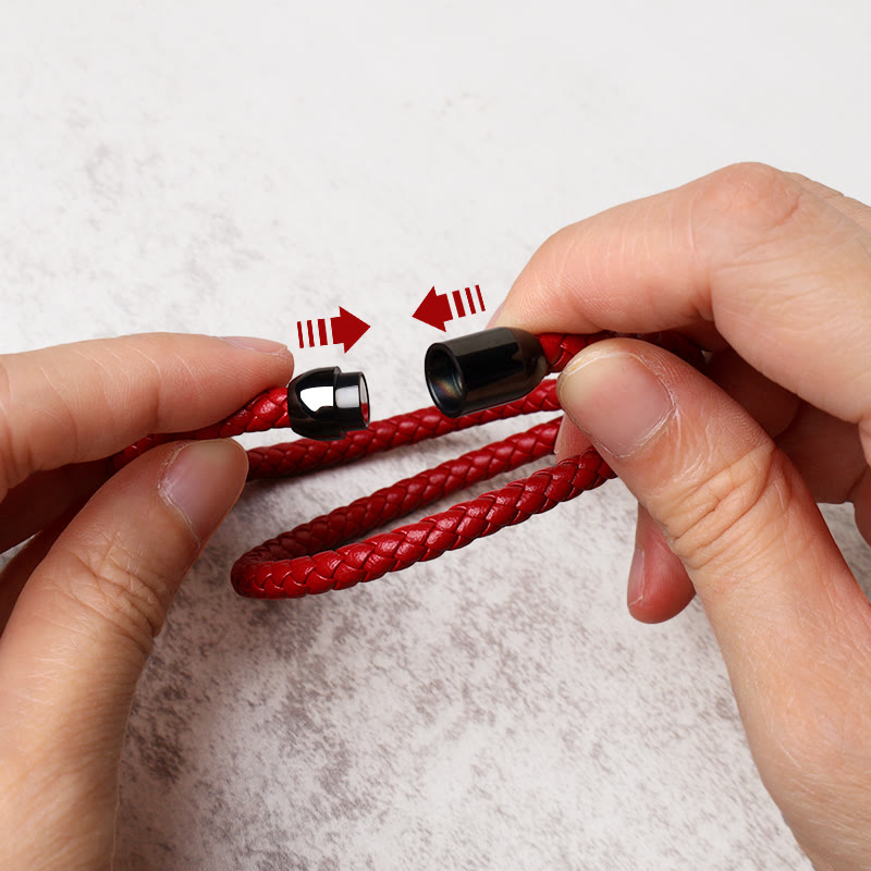 Bracelet de protection en cuir véritable avec cordon rouge et boucle magnétique