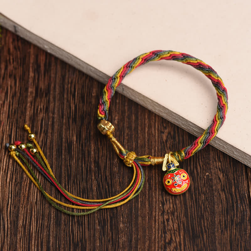 Bracelet en fil rouge avec nœud de réincarnation de la bête avaleuse d'or