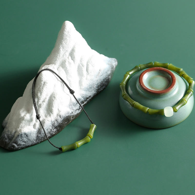 Bracelet porte-bonheur en jade et bambou vert pour l'abondance et la croissance