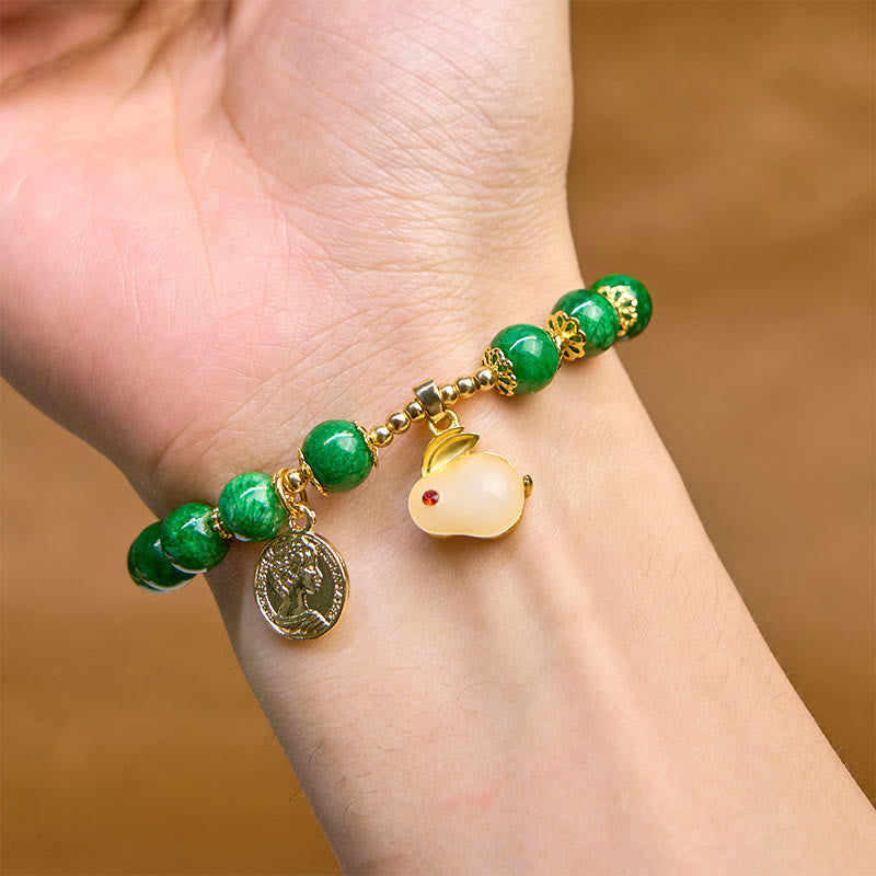 Bracelet en calcite verte avec breloque lapin 14-16 cm
