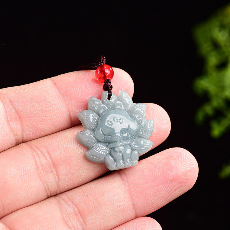 Collier renard à neuf queues en jade vert - Symbole de prospérité