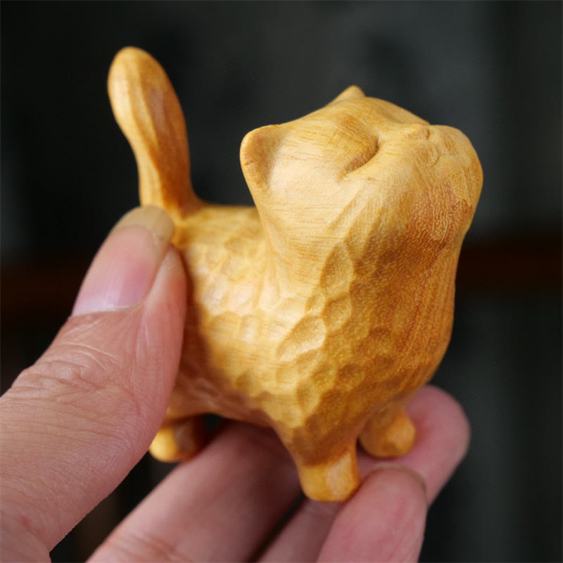 Chat en bois de santal vert 9,5 cm Décoration zen pour la protection et le calme