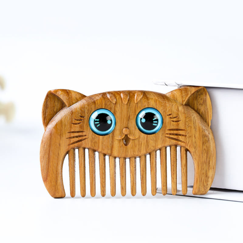 Peigne de guérison en bois de santal vert avec motif de chat pour une énergie positive