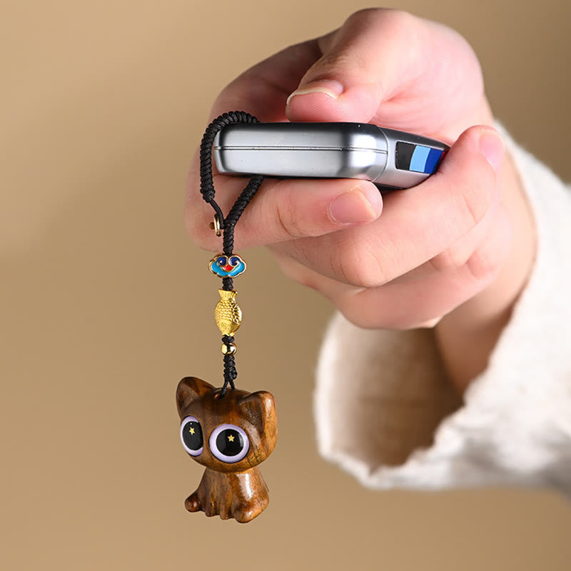 Porte-clés décoratif en forme de chat porte-bonheur en bois de santal vert