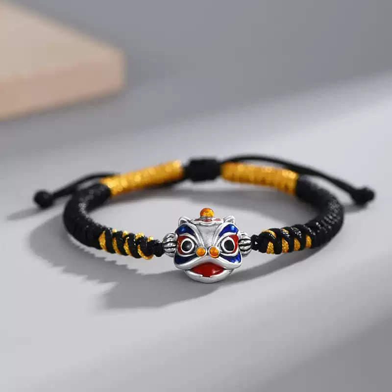 Bracelet de protection en fil rouge fait main avec lion dansant