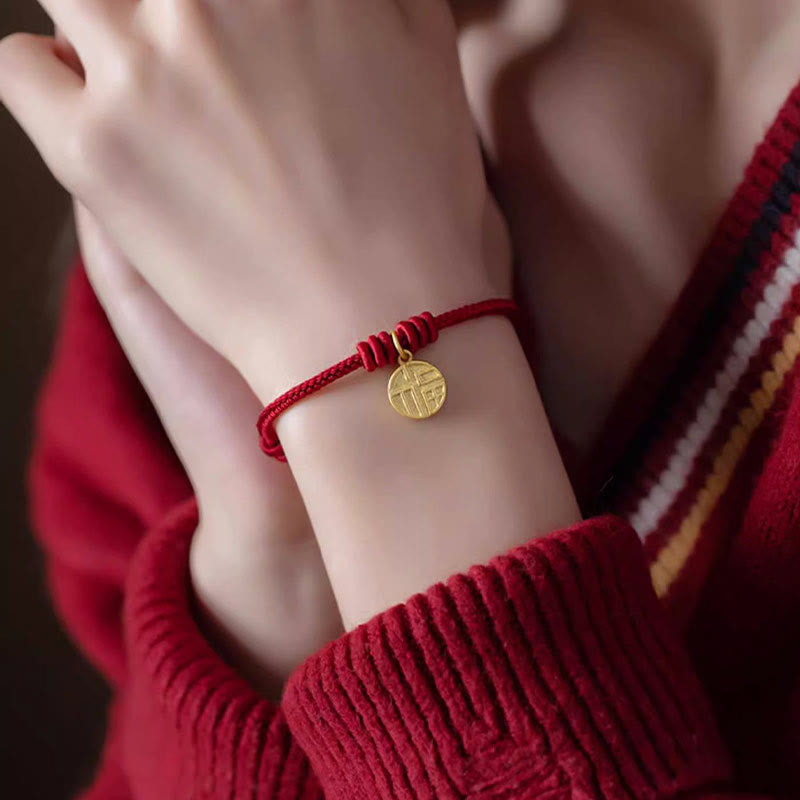 Bracelet fait main à huit fils rouges pour la chance et la protection