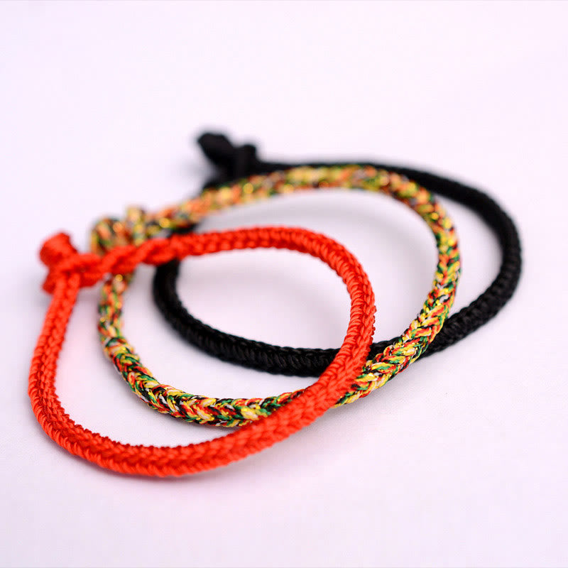Bracelet fait main en fil rouge avec nœud de paix à huit fils