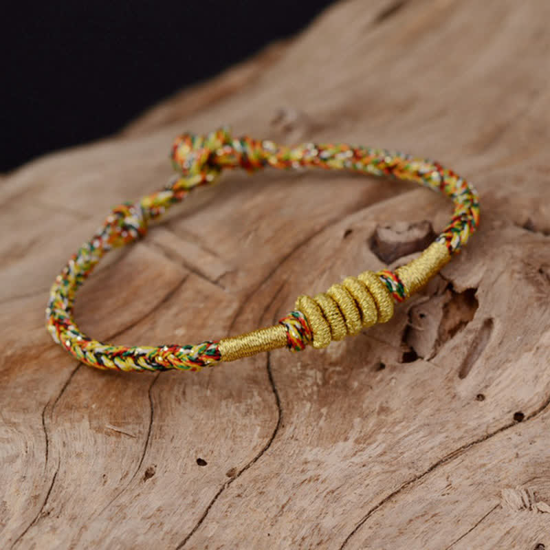 Bracelet de protection fait main en fil rouge avec nœud King Kong de 15 à 18 cm