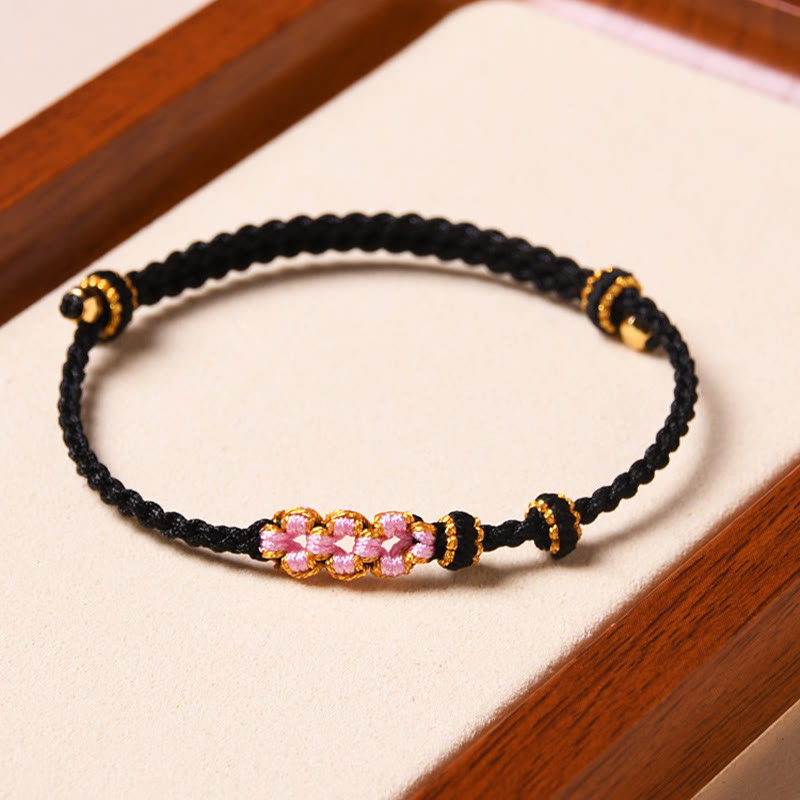 Bracelet de protection en fil rouge fait main pour le renouveau et la chance