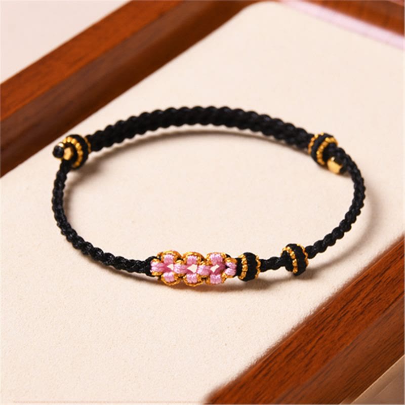 Bracelet de protection en fil rouge fait main pour le renouveau et la chance