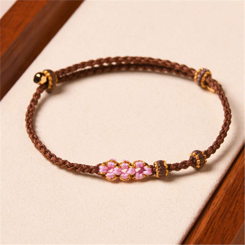 Bracelet de protection en fil rouge fait main pour le renouveau et la chance