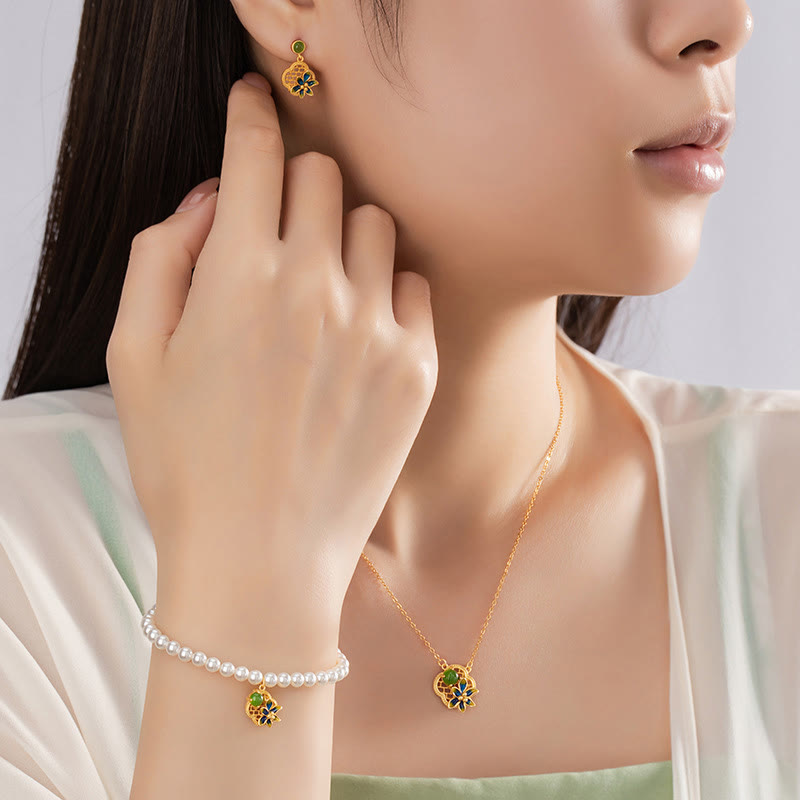 Parure de bijoux en jade cyan Hetian, motif trèfle à quatre feuilles | Sons de guérison