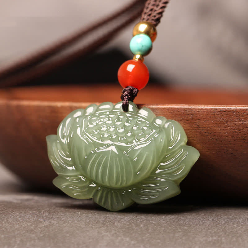 Collier pendentif Hetian Cyan Jade Lotus Success