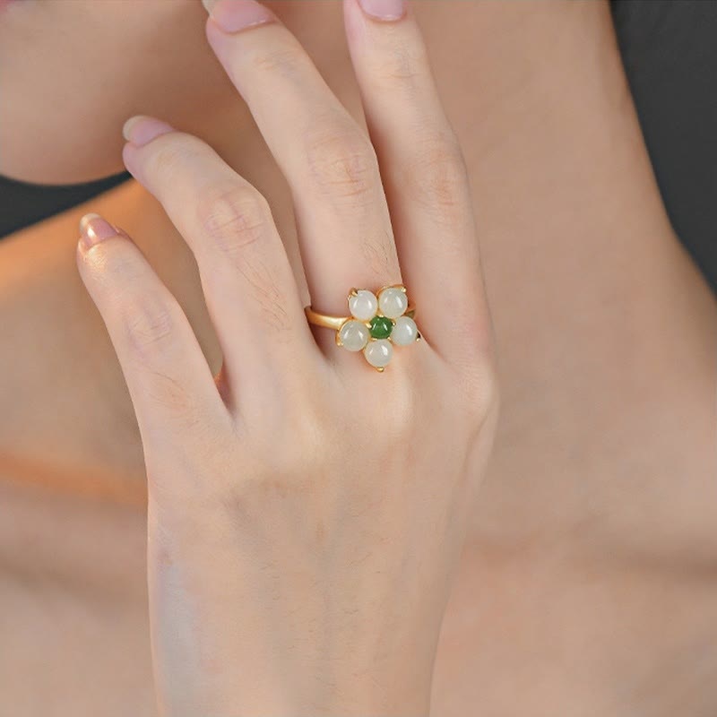 Bague ajustable en jade Hetian en forme de fleur de pêcher