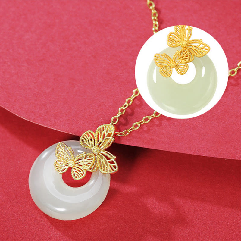 Collier pendentif papillon de prospérité en jade Hetian