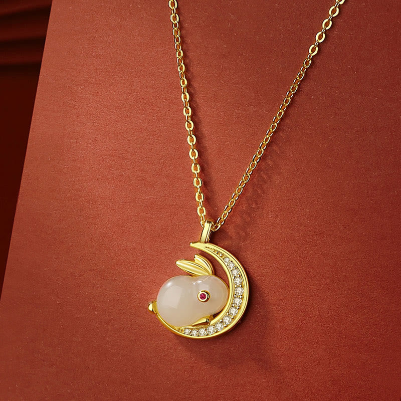 Collier croissant de lune en jade blanc Hetian