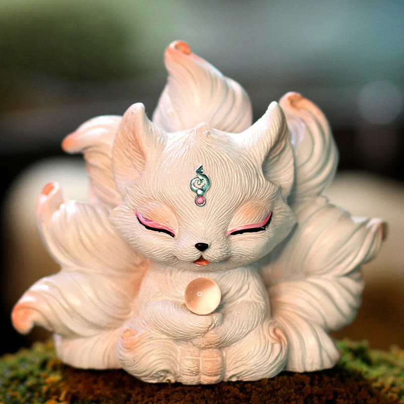 Figurine de renard à neuf queues en résine ivoire 7,5 cm Statue mythique