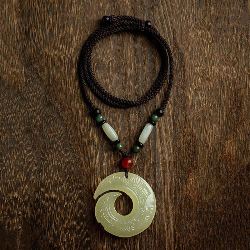Collier en jade avec boucle de paix pour pendentif chance et prospérité