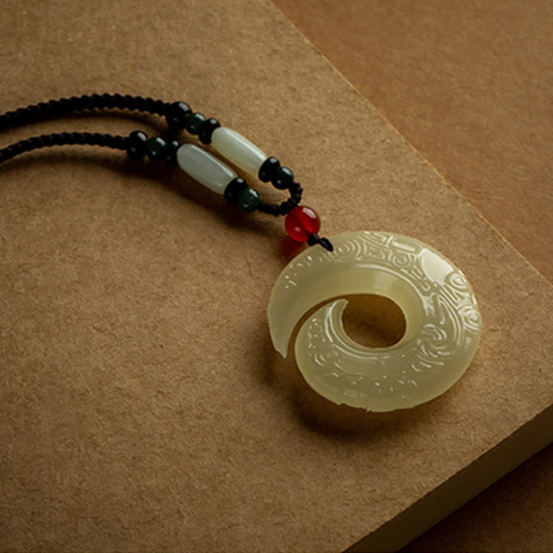 Collier en jade avec boucle de paix pour pendentif chance et prospérité