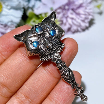 Pendentif chat en argent et grenat labradorite pour la guérison spirituelle 2,1 pouces