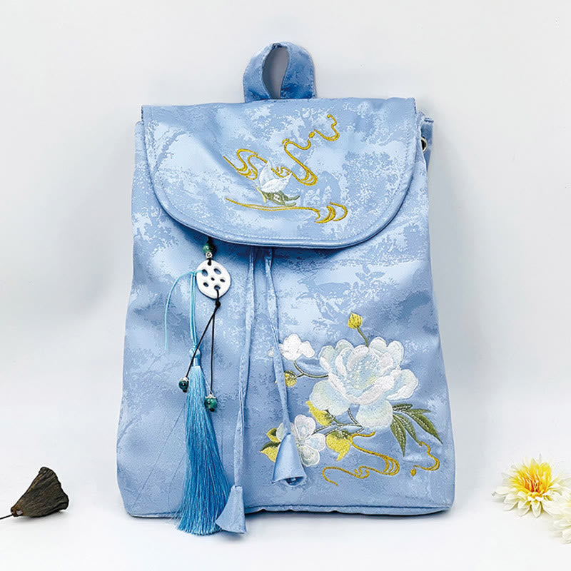 Grand sac à dos brodé camélia bleu Collection spirituelle