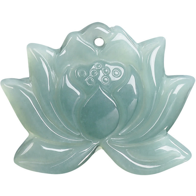Collier pendentif prospérité en jade sculpté lotus 22 mm