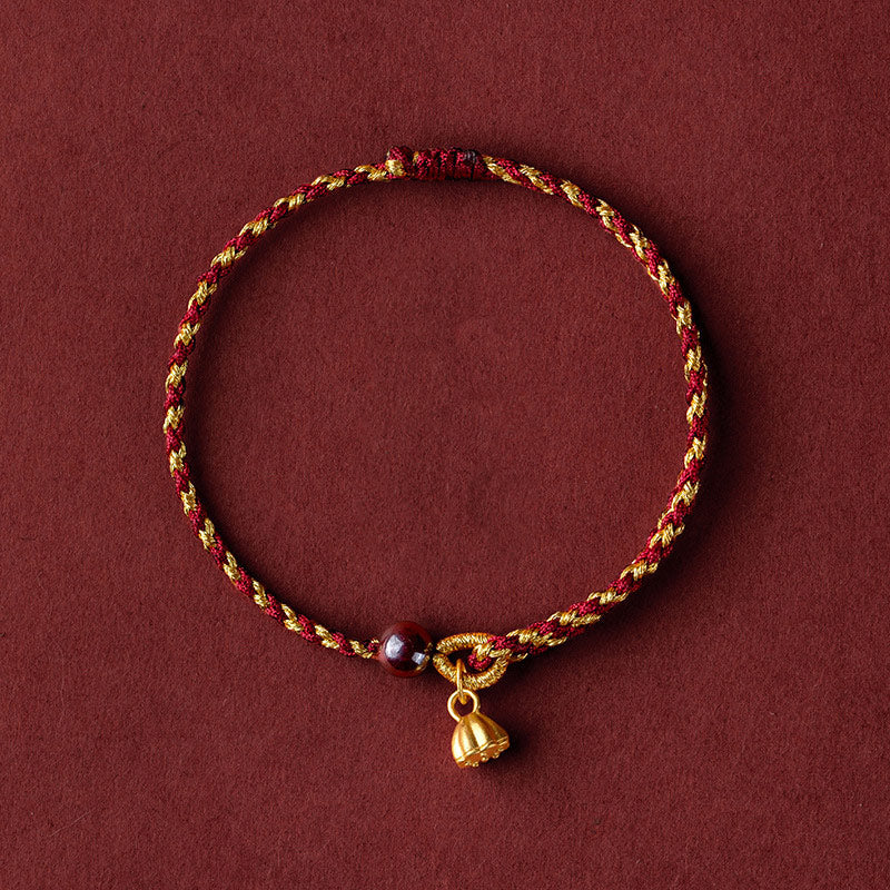 Bracelet corde or rouge avec breloque Lotus Peace 14-16 cm