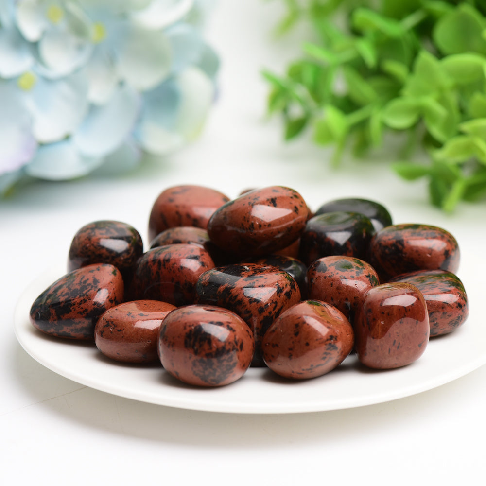 Pierres roulées en cristal d'acajou de 2 cm pour la guérison