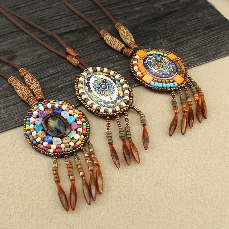 Collier spirituel à motif mandala pour la créativité et la concentration