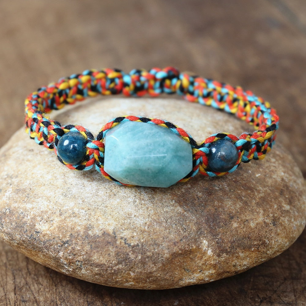 Bracelet en apatite de manifestation pour l'équilibre et la croissance