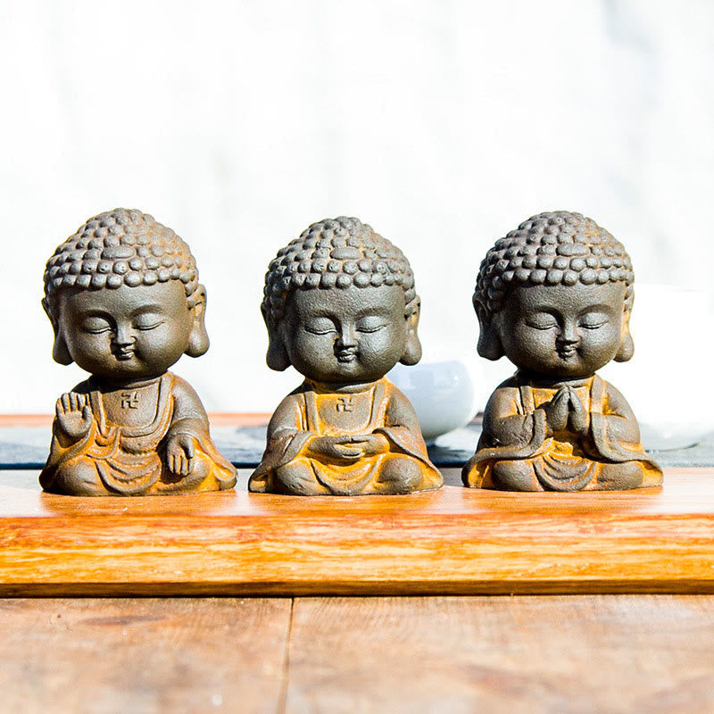 Statue de Bouddha méditant 9 cm Poudre de fer Rouille Résine coulée