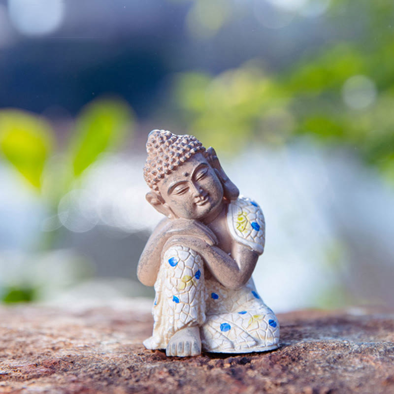 Statue de Bouddha zen en résine méditant pour la sérénité et le calme