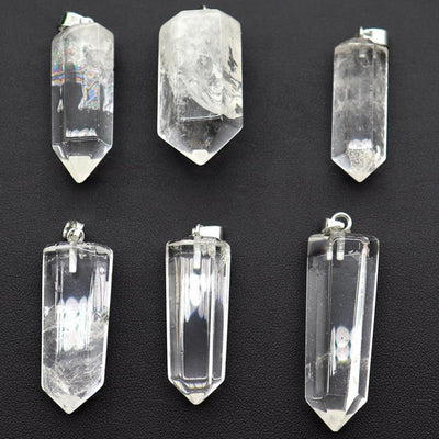 Mini pendentif de guérison en cristal de quartz transparent pour plus de clarté