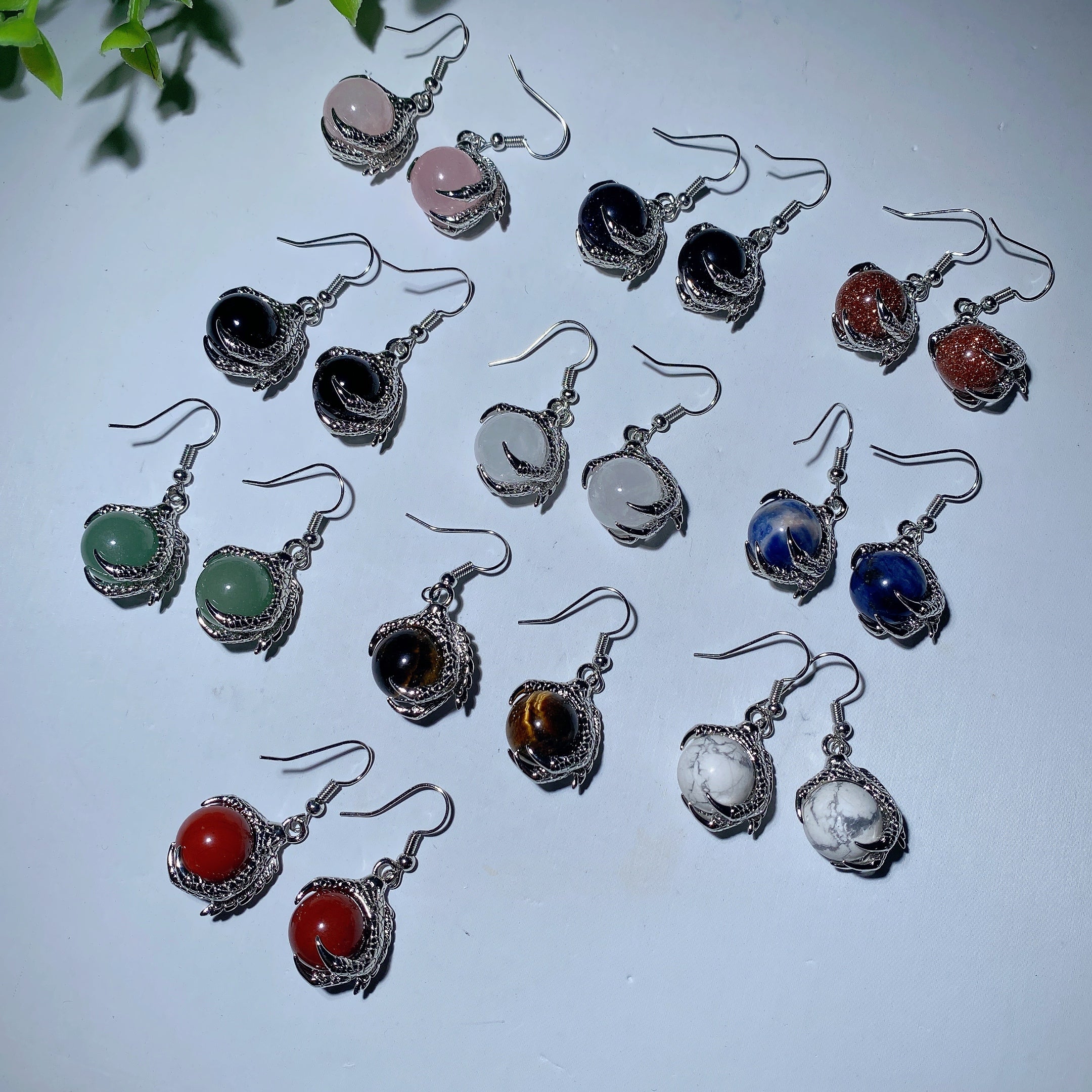 Boucles d'oreilles en cristal mixte en forme de patte de dragon, bijoux de guérison