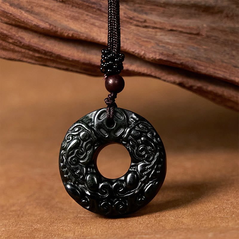 Collier de jade noir-vert Nanyang pour la protection et le calme