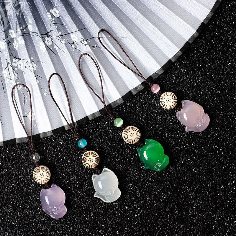 Décoration Zen à Suspendre en Calcédoine Naturelle Fox Harmony