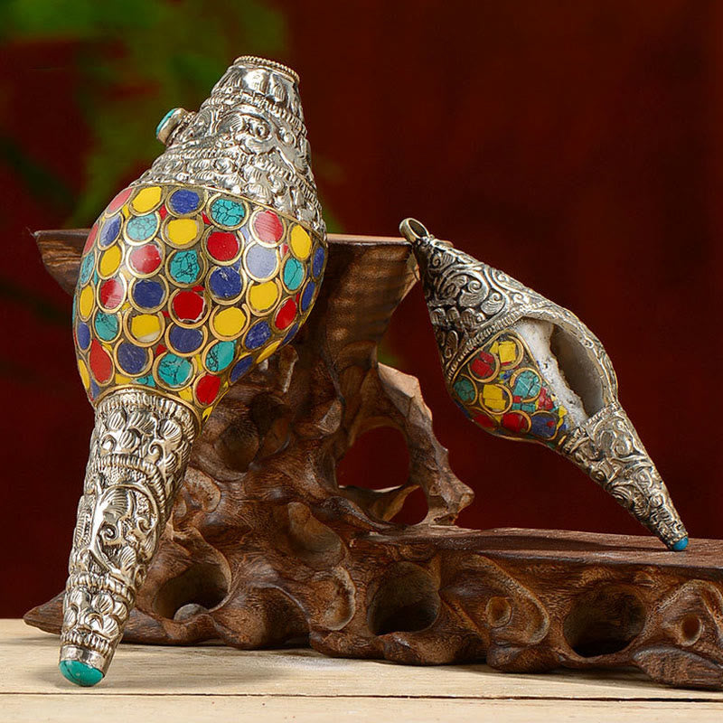 Décoration naturelle et colorée en coquille de conque Shankha pour décoration zen