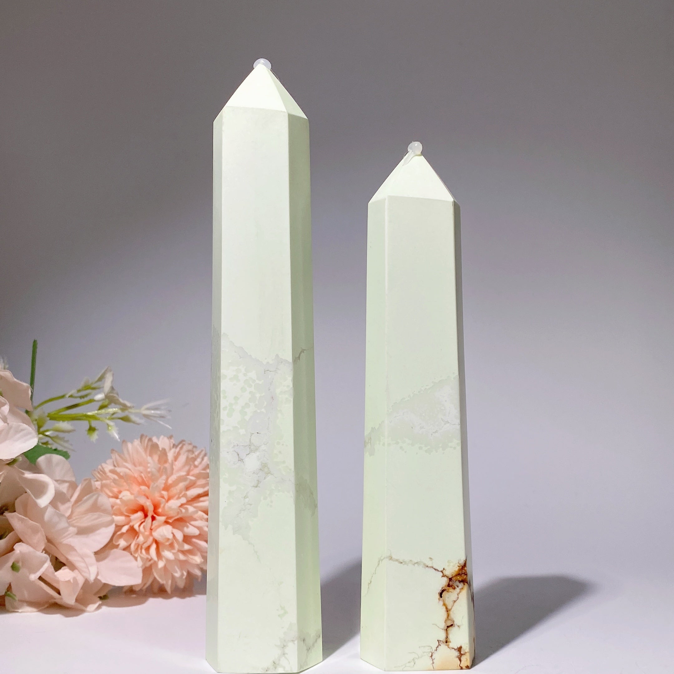 Natural Magnesite Crystal Tower 15-22cm Healing Obelisk