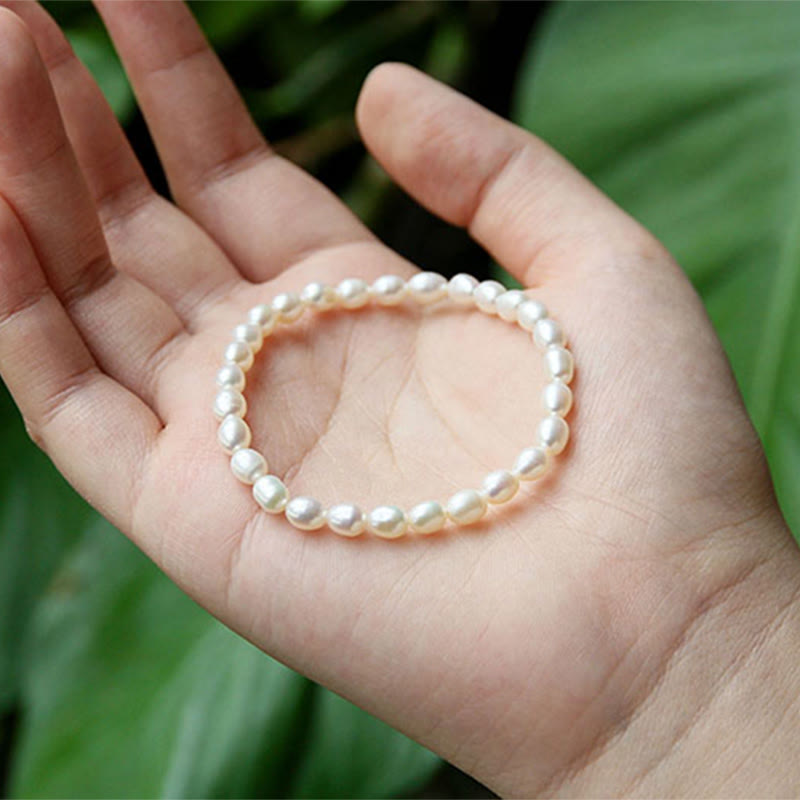 Bracelet de perles de guérison naturelles de 4 à 5 mm pour l'optimisme
