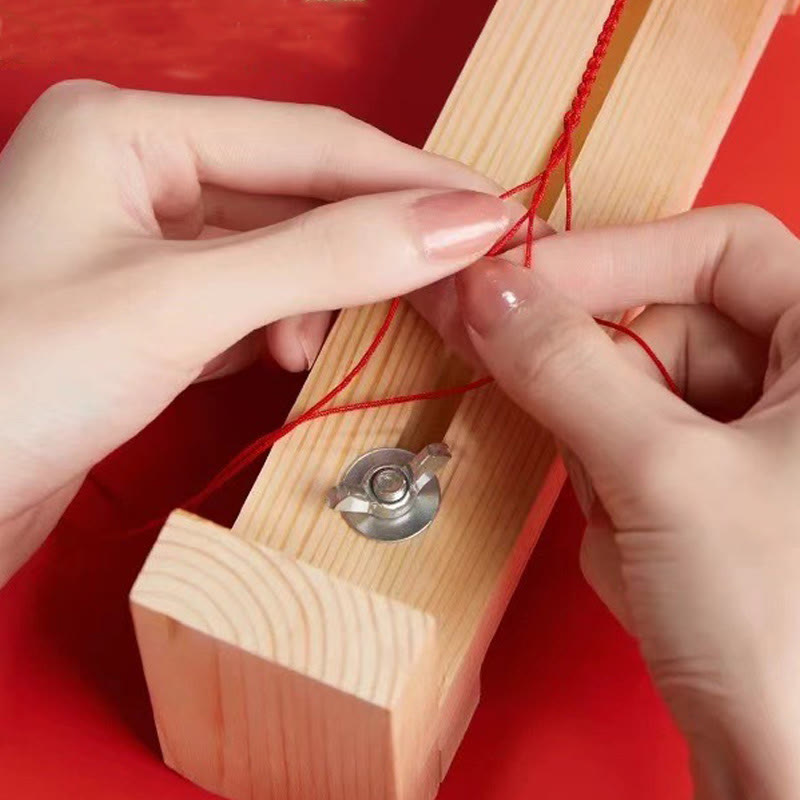Bracelet à cordes rouge cinabre Om Mani Padme Hum