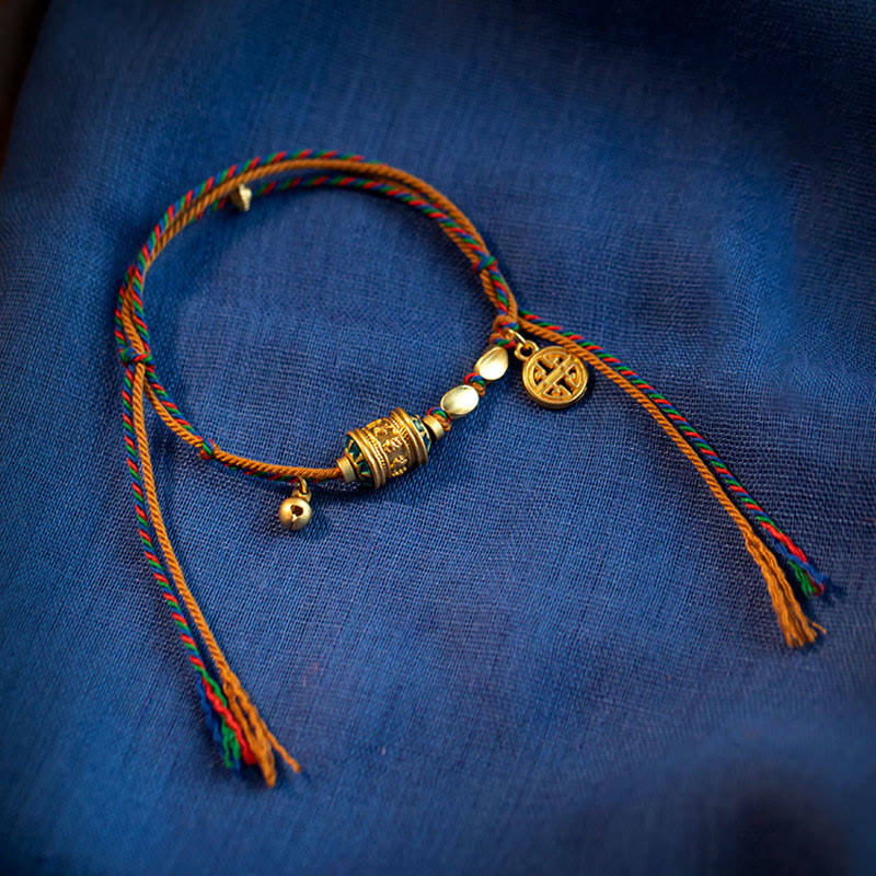 Bracelet en fil rouge Om Mani Padme Hum pour la protection et la force