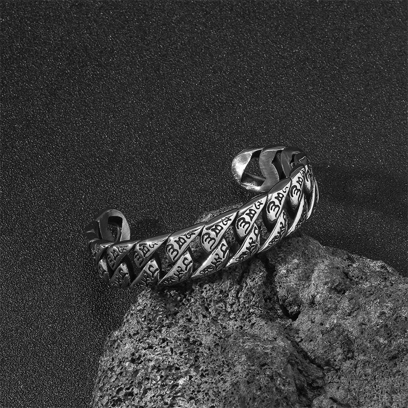 Bracelet de paix artisanal en acier titane Om Mani Padme Hum