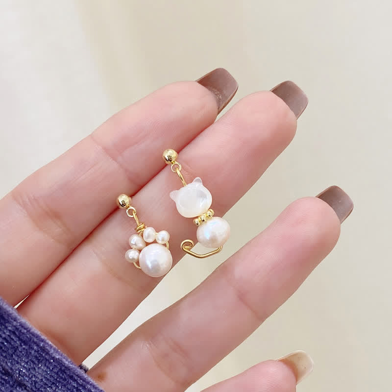 Boucles d'oreilles à tige Pearl Wisdom avec motif patte de chat