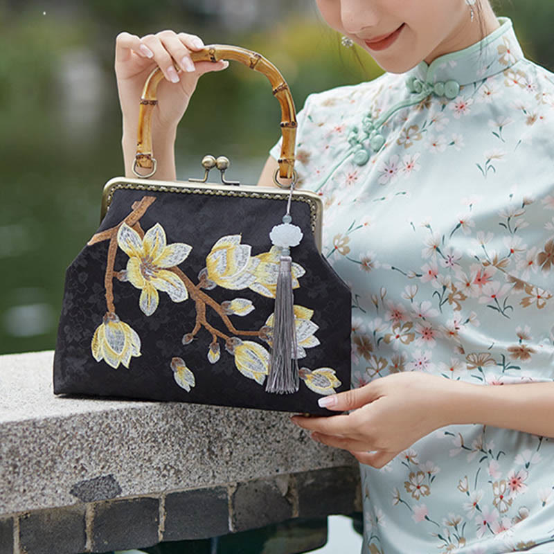 Sac à main brodé de fleurs de prunier avec anse en bambou | Élégant sac bandoulière