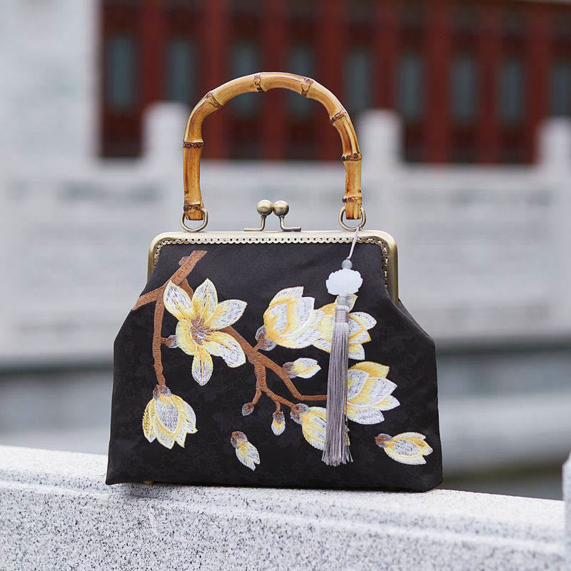 Sac à main brodé de fleurs de prunier avec anse en bambou | Élégant sac bandoulière