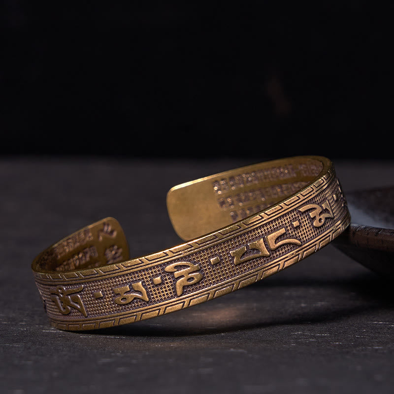 Bracelet Om Mani Padme Hum en cuivre poli | Sagesse du Sutra du Cœur