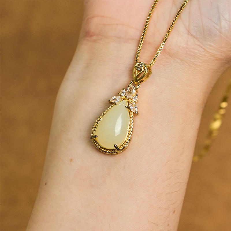 Collier pendentif en jade blanc Hetian Protection Bonheur