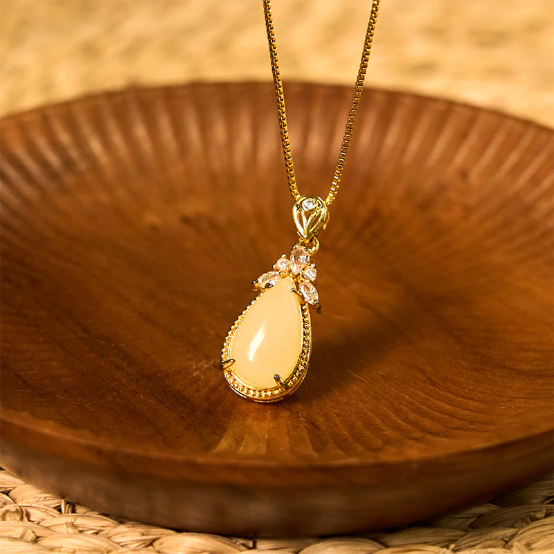 Collier pendentif en jade blanc Hetian Protection Bonheur