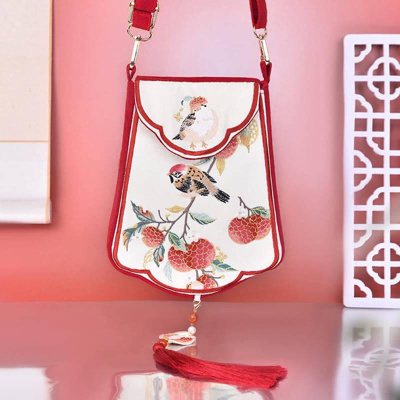 Sac bandoulière brodé Red Magpie Litchi avec pompons